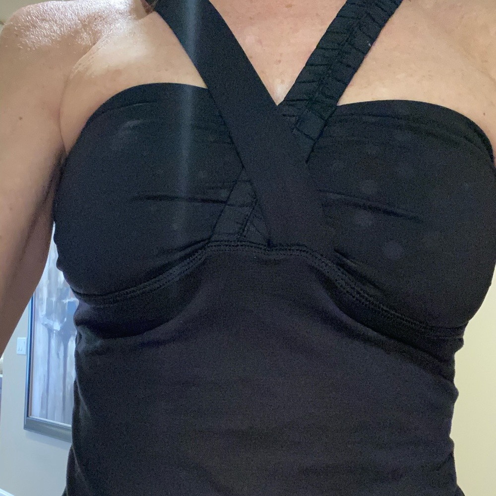 Lululemon black yoga top loose fit size 4